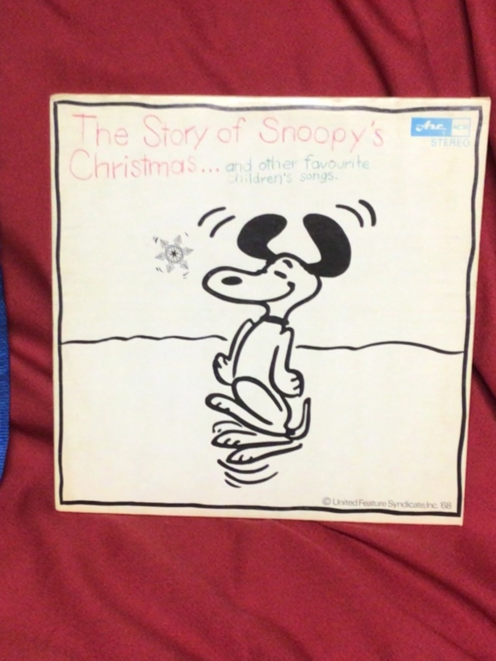 Vintage Story of Snoopys Christmas record